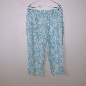Cathy Tropical Print Capri Pants Light Blue and White Pockets Pull On